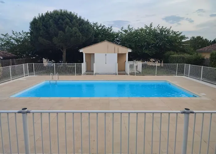 Le Parc, T3 Climatise, Parking, Piscine