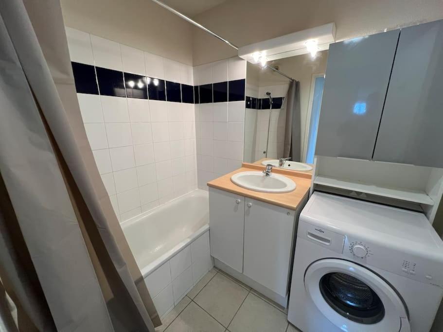 Le Parc, T3 Climatise, Parking Appartement